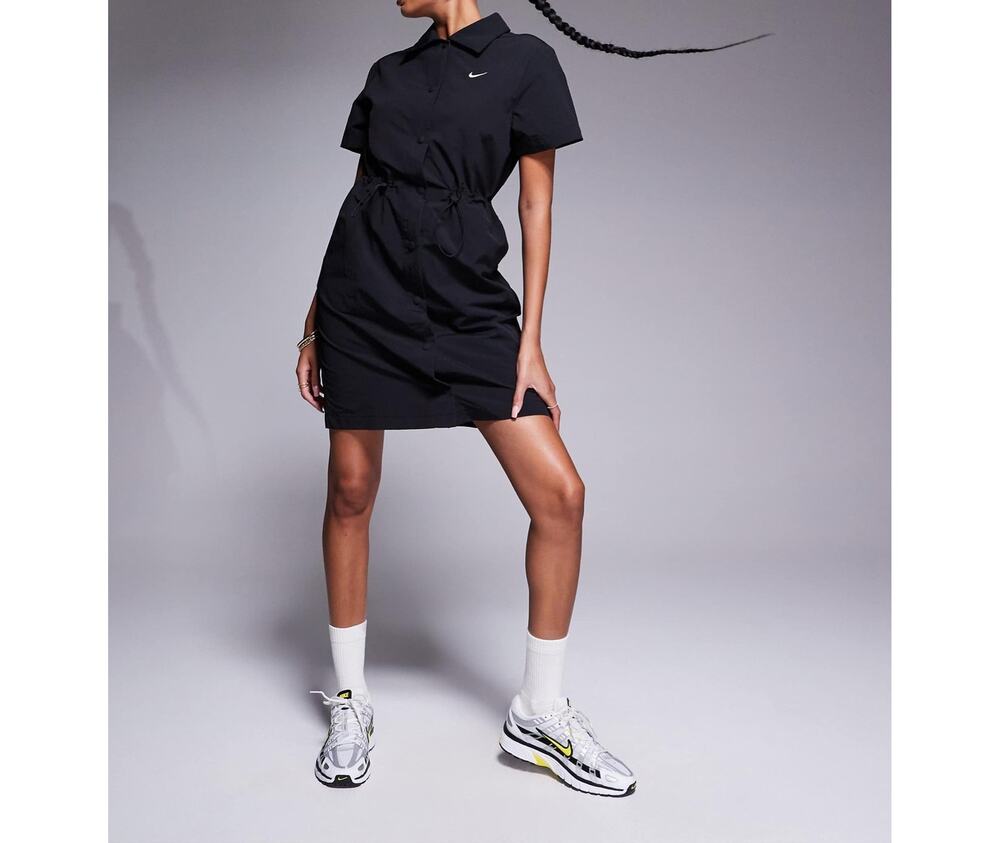 Nike Everything woven dress in black size small